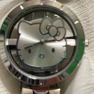 Hello Kitty Women’s Silver Tone Watch Classic Cute Style